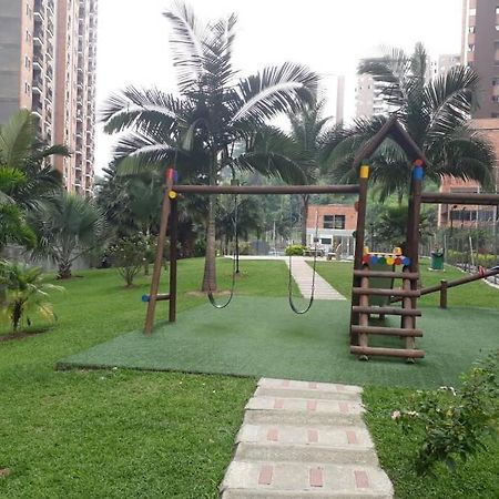 Apartmán Hermoso Y Acogedor Apartamento En Belen Rodeo Alto Medellín Exteriér fotografie