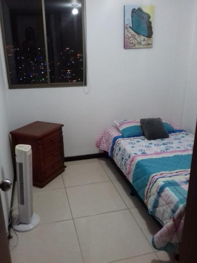Apartmán Hermoso Y Acogedor Apartamento En Belen Rodeo Alto Medellín Exteriér fotografie