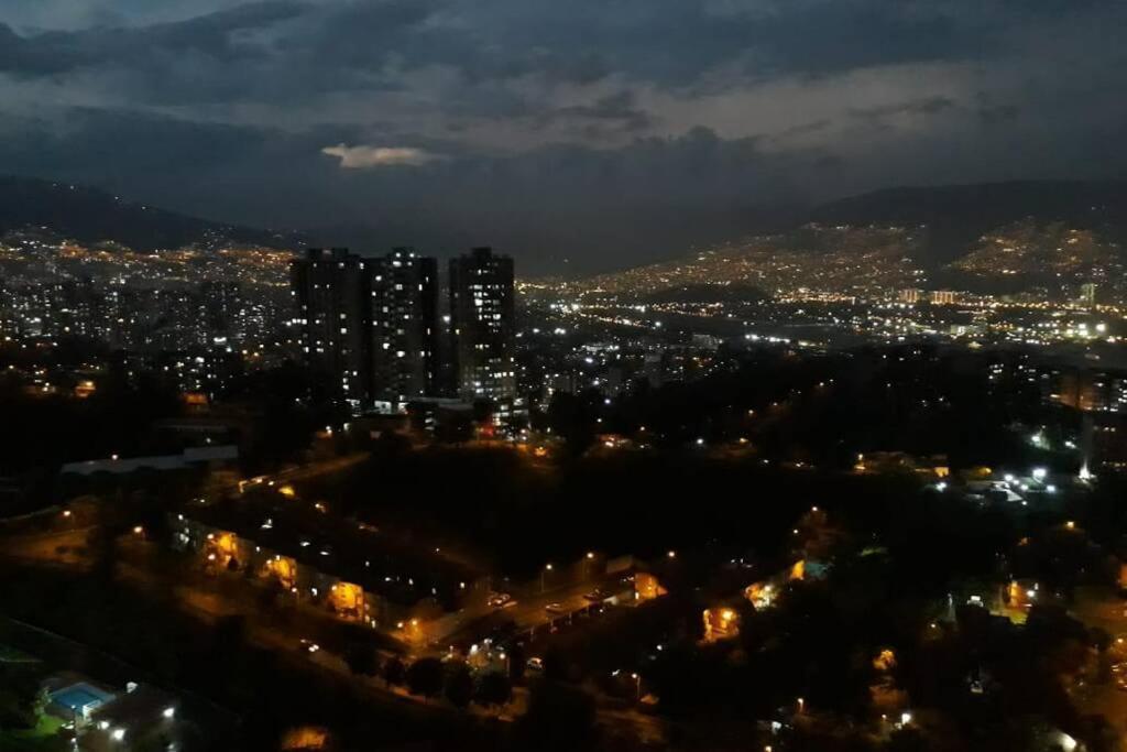 Apartmán Hermoso Y Acogedor Apartamento En Belen Rodeo Alto Medellín Exteriér fotografie